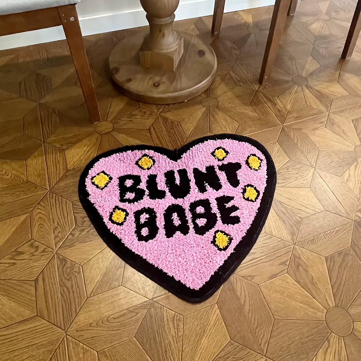 Aesthetic Tufting Love Shape Tufted Rugs Bedroom Rug Soft Fluffy Bedside Carpet Floor Pad Mat Doormat Home Room Decor